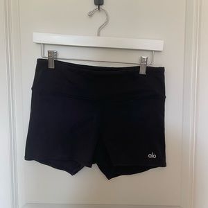 Alo Yoga Biker Shorts Size Small